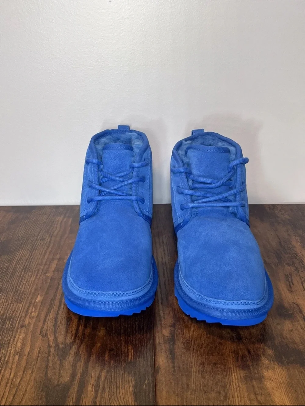 UGG Men’s Royal Blue Suede Lace-Up Ankle Boots Size 6 Excellent Condition
